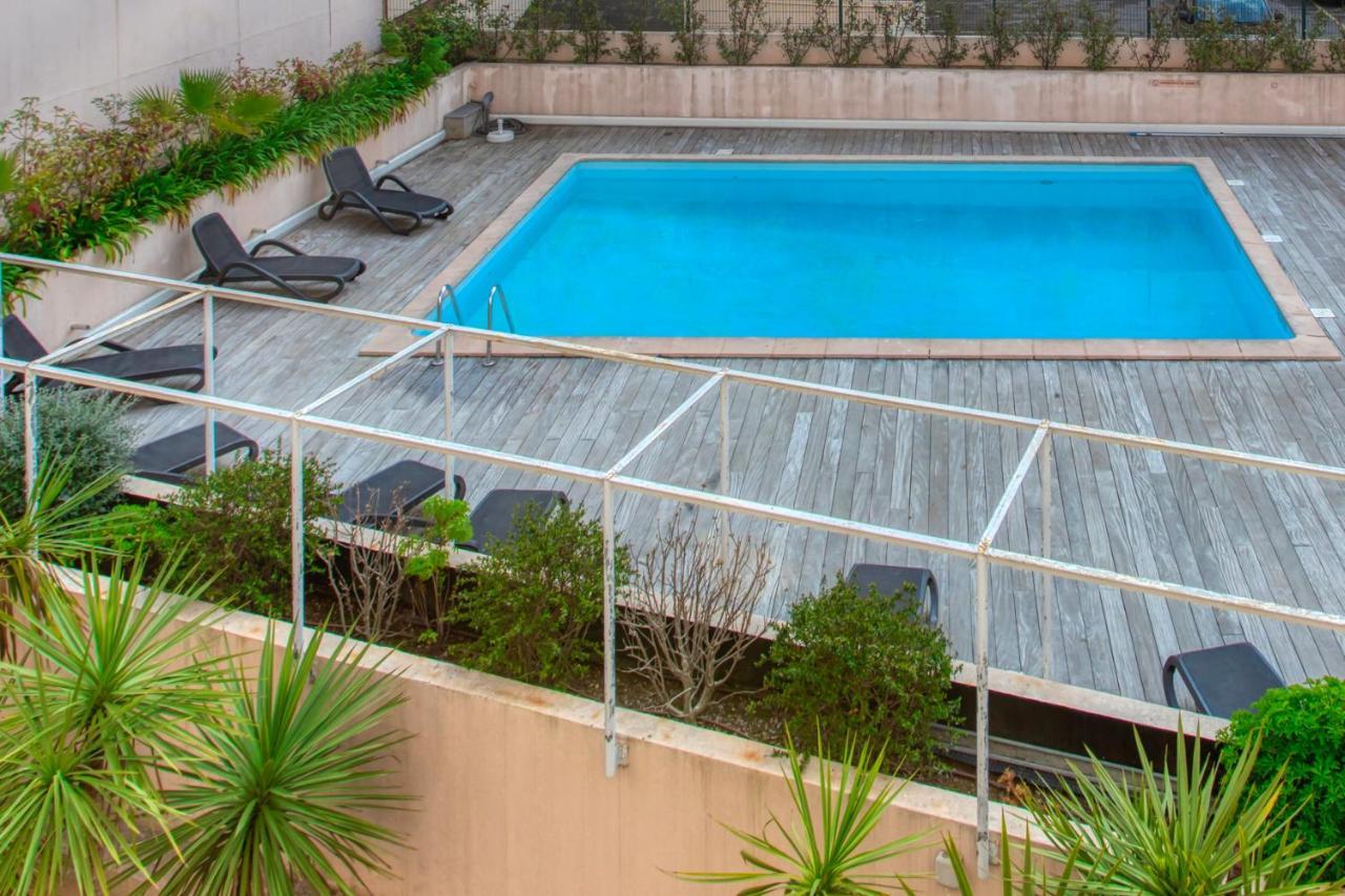 C1 Clemenceau Pool Balcony Bath Ac 2Mins Walk To Sand Beach Cannes Extérieur photo